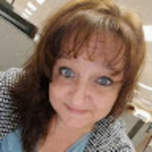 Meet your Posher, Linda